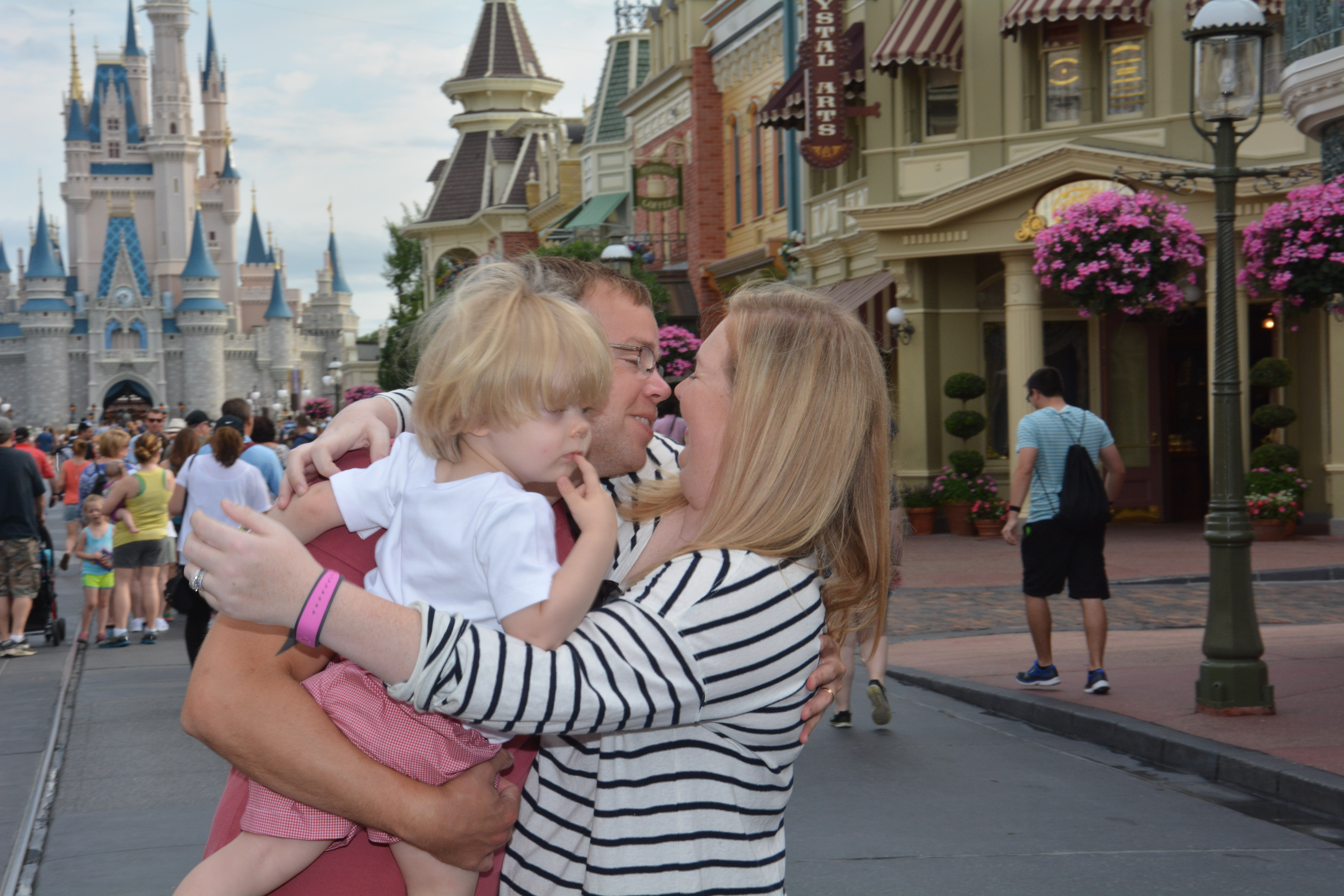 PhotoPass_Visiting_Magic_Kingdom_Park_7683329769