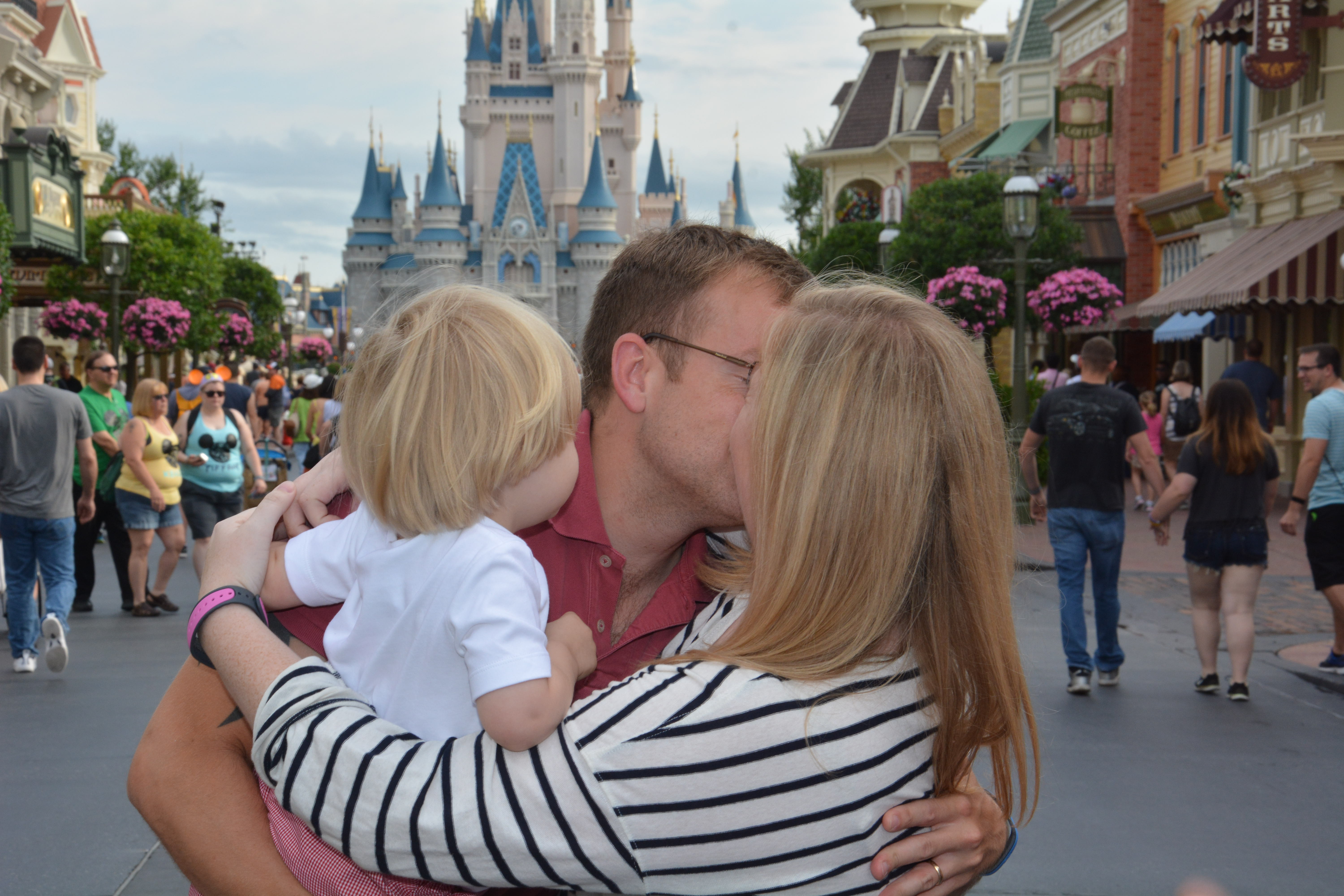 PhotoPass_Visiting_Magic_Kingdom_Park_7683329771